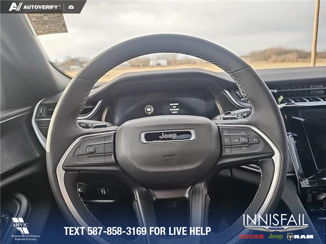 2025 Jeep Grand Cherokee Laredo (Stk: SJ057) in Innisfail - Image 11 of 24