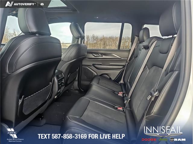 2025 Jeep Grand Cherokee Laredo (Stk: SJ057) in Innisfail - Image 16 of 24
