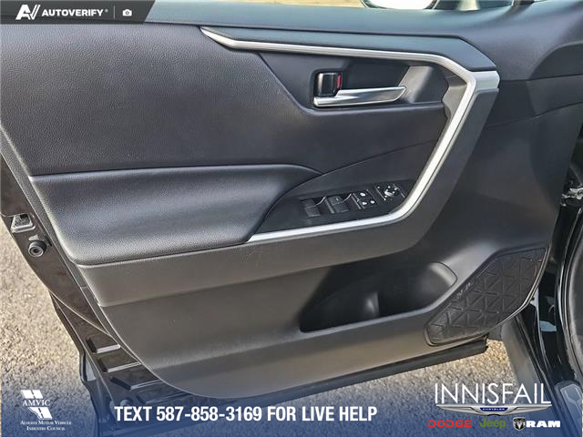 2021 Toyota RAV4 XLE (Stk: P1126) in Innisfail - Image 7 of 24