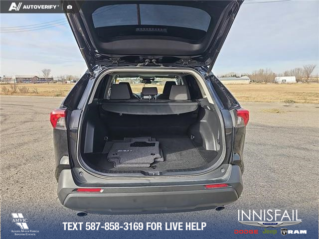 2021 Toyota RAV4 XLE (Stk: P1126) in Innisfail - Image 10 of 24