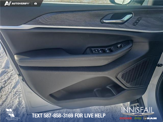 2025 Jeep Grand Cherokee L Limited (Stk: SJ062) in Innisfail - Image 7 of 22