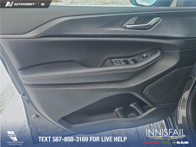 2025 Jeep Grand Cherokee L Laredo (Stk: SJ064) in Innisfail - Image 7 of 24 2025 Jeep Grand Cherokee L Laredo (Stk: SJ064) in Innisfail - Image 7 of 24