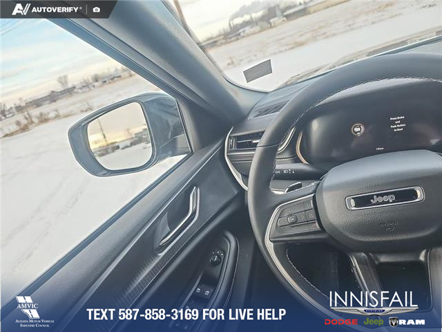 2025 Jeep Grand Cherokee L Laredo (Stk: SJ064) in Innisfail - Image 13 of 24 2025 Jeep Grand Cherokee L Laredo (Stk: SJ064) in Innisfail - Image 13 of 24