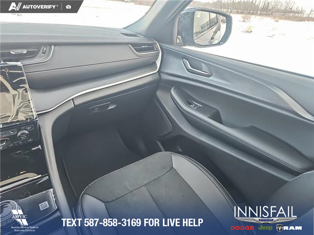 2025 Jeep Grand Cherokee L Laredo (Stk: SJ064) in Innisfail - Image 18 of 24 2025 Jeep Grand Cherokee L Laredo (Stk: SJ064) in Innisfail - Image 18 of 24