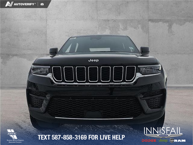 2025 Jeep Grand Cherokee Laredo (Stk: SJ068) in Innisfail - Image 2 of 24