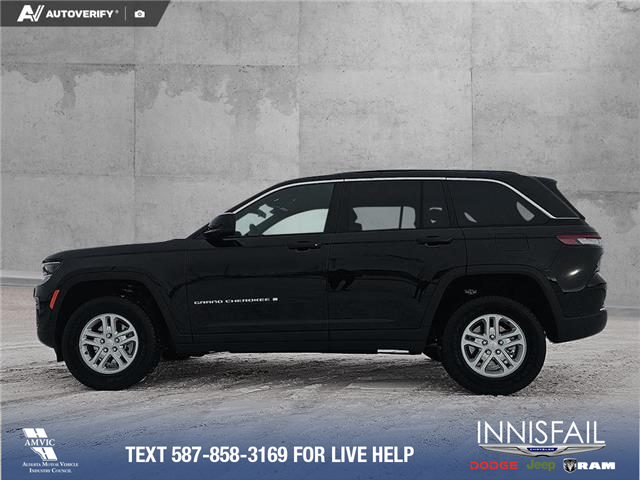 2025 Jeep Grand Cherokee Laredo (Stk: SJ068) in Innisfail - Image 3 of 24