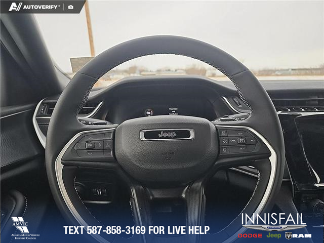 2025 Jeep Grand Cherokee Laredo (Stk: SJ068) in Innisfail - Image 13 of 24