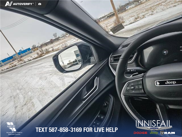 2025 Jeep Grand Cherokee L Laredo (Stk: SJ063) in Innisfail - Image 13 of 24