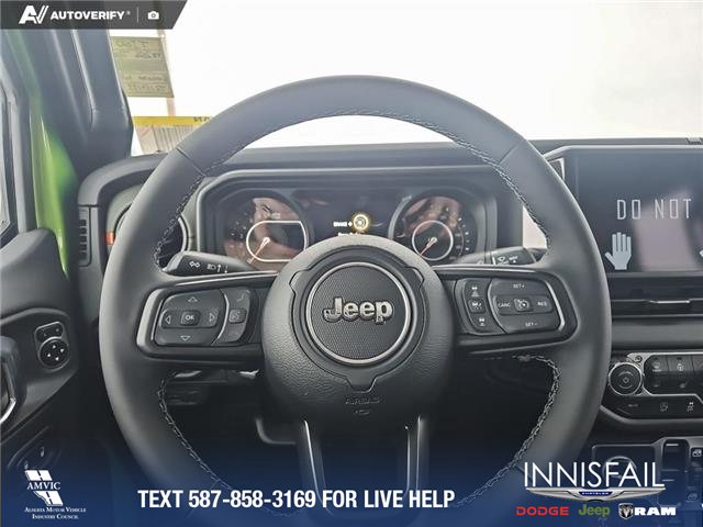 2026 Jeep Gladiator Mojave (Stk: TJ027) in Innisfail - Image 11 of 24 2026 Jeep Gladiator Mojave (Stk: TJ027) in Innisfail - Image 11 of 24
