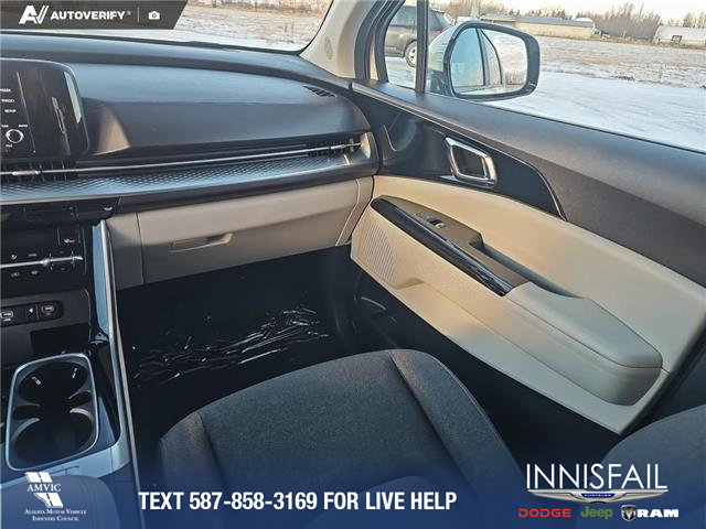 2024 Kia Carnival LX (Stk: P1135) in Innisfail - Image 18 of 24