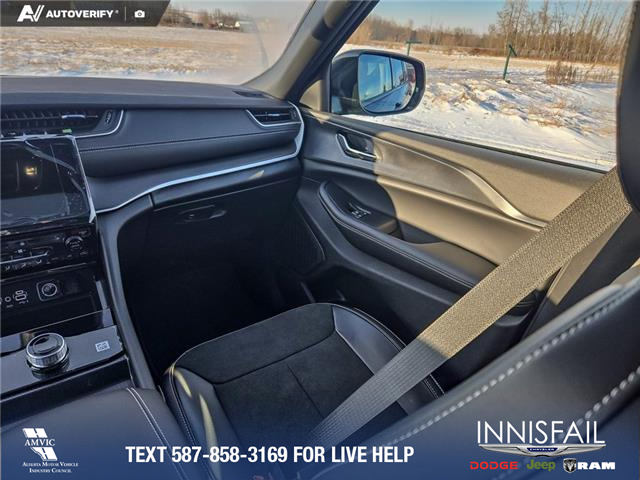 2025 Jeep Grand Cherokee Laredo (Stk: SJ067) in Innisfail - Image 18 of 24 2025 Jeep Grand Cherokee Laredo (Stk: SJ067) in Innisfail - Image 18 of 24