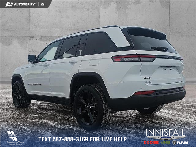 2025 Jeep Grand Cherokee Laredo (Stk: SJ056A) in Innisfail - Image 4 of 24