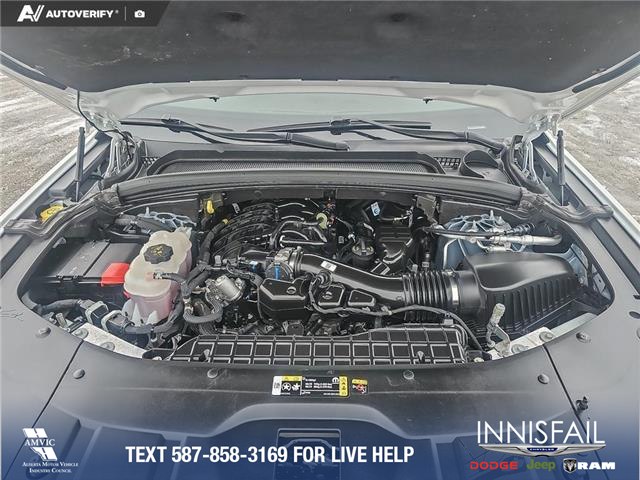 2025 Jeep Grand Cherokee Laredo (Stk: SJ056A) in Innisfail - Image 9 of 24