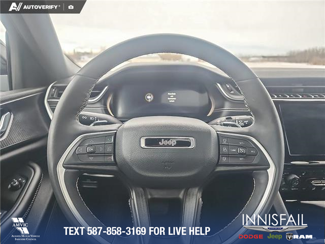 2025 Jeep Grand Cherokee Laredo (Stk: SJ056A) in Innisfail - Image 11 of 24