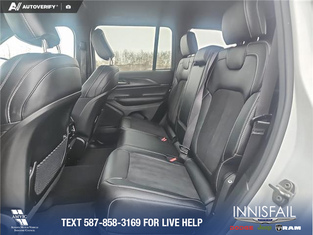 2025 Jeep Grand Cherokee Laredo (Stk: SJ056A) in Innisfail - Image 16 of 24