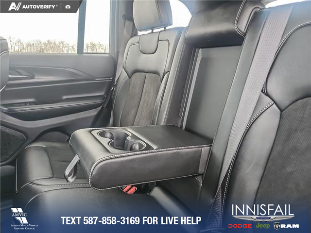 2025 Jeep Grand Cherokee Laredo (Stk: SJ056A) in Innisfail - Image 21 of 24