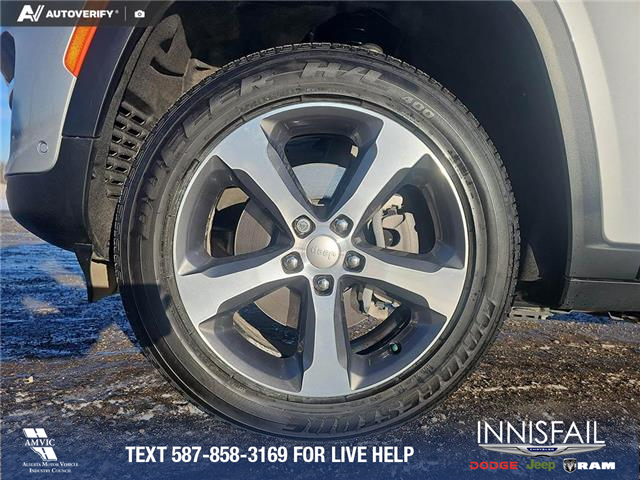 2023 Jeep Grand Cherokee 4xe Base (Stk: SJ070A) in Innisfail - Image 9 of 24