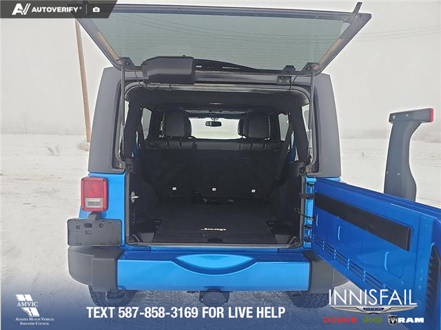 2016 Jeep Wrangler Unlimited Sahara (Stk: SJ072A) in Innisfail - Image 13 of 24