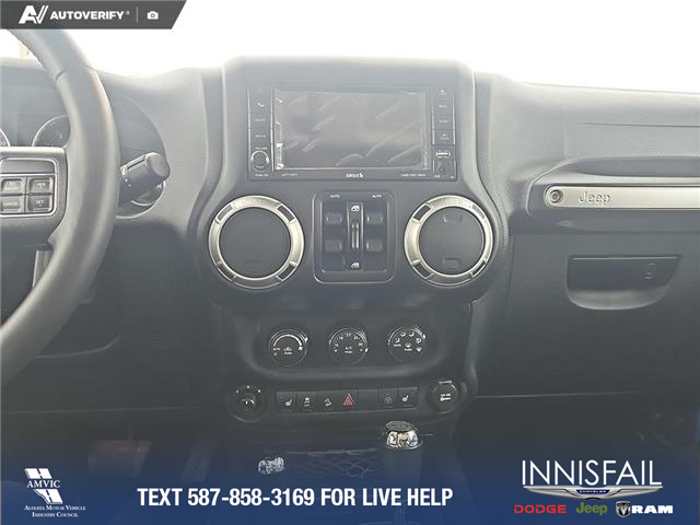 2016 Jeep Wrangler Unlimited Sahara (Stk: SJ072A) in Innisfail - Image 19 of 24
