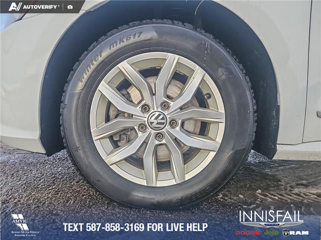 2017 Volkswagen Passat 1.8 TSI Trendline+ (Stk: P1134A) in Innisfail - Image 8 of 24