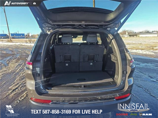 2025 Jeep Grand Cherokee L Laredo (Stk: SJ074) in Innisfail - Image 10 of 24