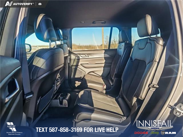 2025 Jeep Grand Cherokee L Laredo (Stk: SJ074) in Innisfail - Image 16 of 24