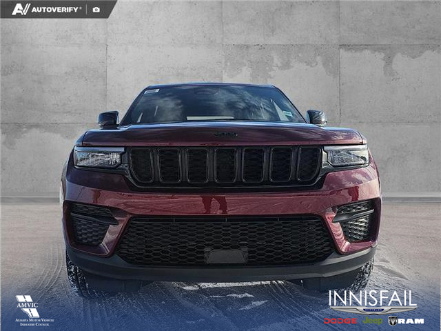 2025 Jeep Grand Cherokee Laredo (Stk: SJ073) in Innisfail - Image 2 of 24