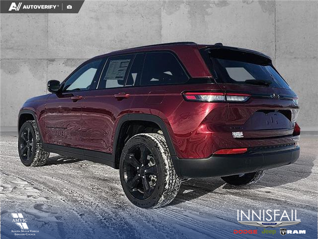 2025 Jeep Grand Cherokee Laredo (Stk: SJ073) in Innisfail - Image 4 of 24