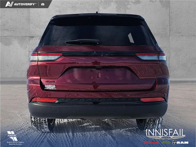 2025 Jeep Grand Cherokee Laredo (Stk: SJ073) in Innisfail - Image 5 of 24