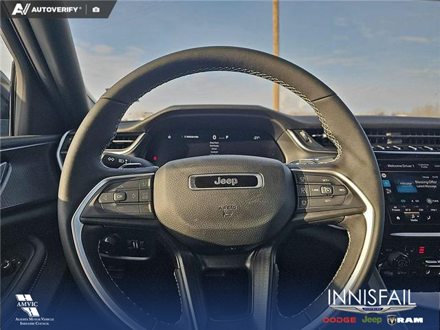 2025 Jeep Grand Cherokee Laredo (Stk: SJ073) in Innisfail - Image 12 of 24
