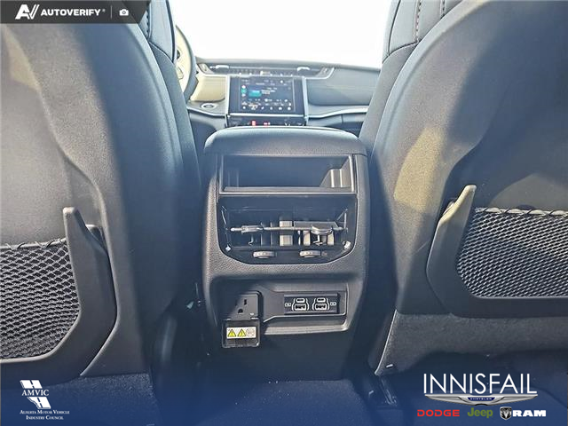 2025 Jeep Grand Cherokee Laredo (Stk: SJ073) in Innisfail - Image 20 of 24