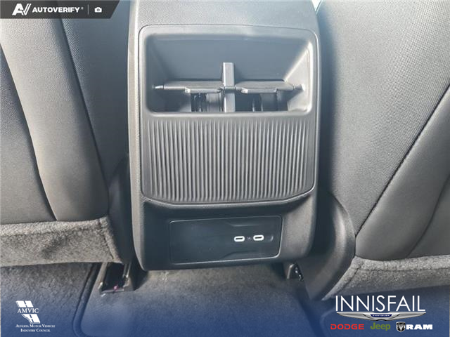 2026 Jeep Cherokee Laredo/Limited (Stk: TJ029) in Innisfail - Image 22 of 29
