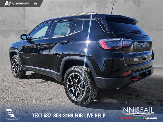 2026 Jeep Compass Trailhawk (Stk: TJ031) in Innisfail - Image 4 of 24