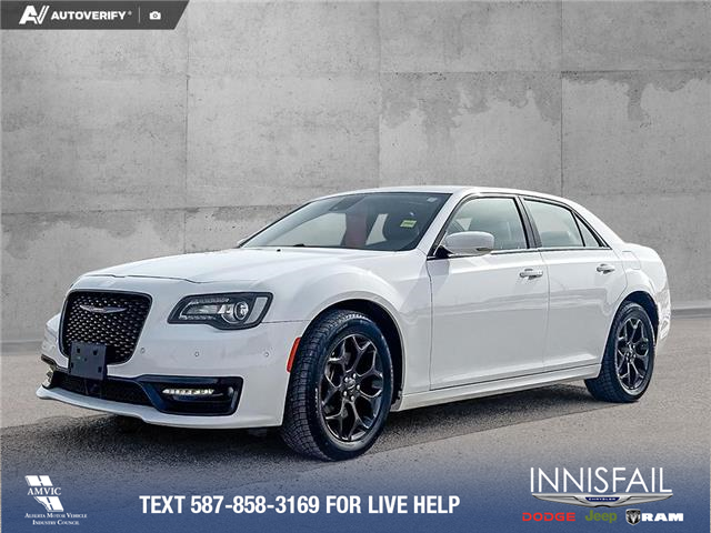 2022 Chrysler 300 S (Stk: P1174) in Innisfail - Image 1 of 20