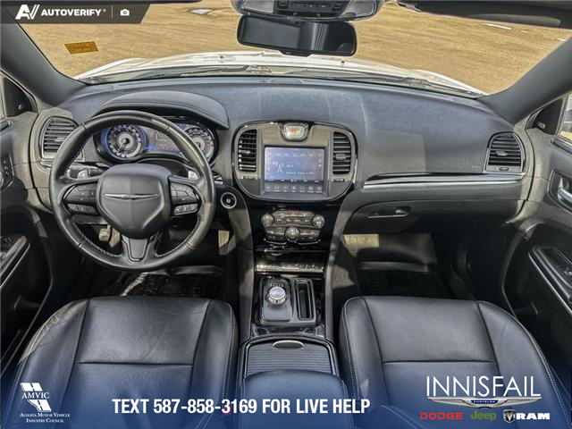 2022 Chrysler 300 S (Stk: P1174) in Innisfail - Image 9 of 20