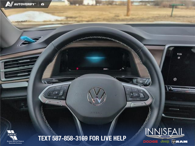 2025 Volkswagen Atlas 2.0 TSI Comfortline (Stk: P1170) in Innisfail - Image 11 of 19