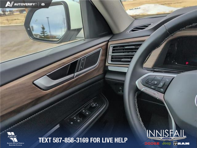2025 Volkswagen Atlas 2.0 TSI Comfortline (Stk: P1170) in Innisfail - Image 13 of 19