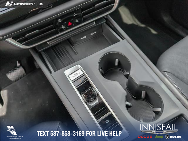 2025 Volkswagen Atlas 2.0 TSI Comfortline (Stk: P1170) in Innisfail - Image 14 of 19