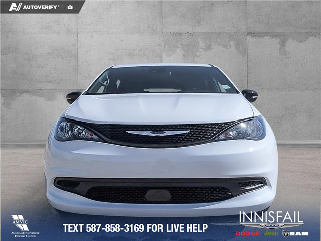 2025 Chrysler Grand Caravan SXT (Stk: P1194) in Innisfail - Image 2 of 23