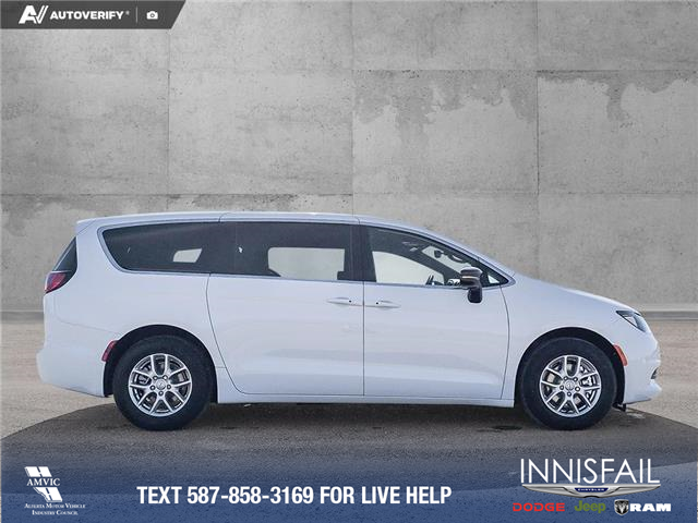 2025 Chrysler Grand Caravan SXT (Stk: P1194) in Innisfail - Image 6 of 23
