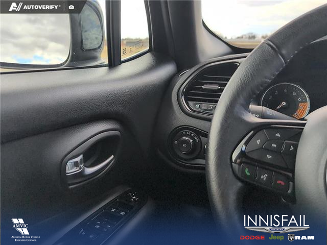 2022 Jeep Renegade North (Stk: P1207) in Innisfail - Image 8 of 20 2022 Jeep Renegade North (Stk: P1207) in Innisfail - Image 8 of 20