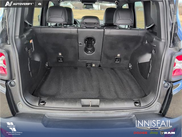 2022 Jeep Renegade North (Stk: P1207) in Innisfail - Image 16 of 20 2022 Jeep Renegade North (Stk: P1207) in Innisfail - Image 16 of 20