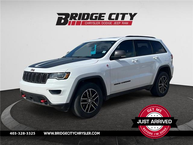 2018 Jeep Grand Cherokee Trailhawk (Stk: 5856) in Lethbridge - Image 1 of 8