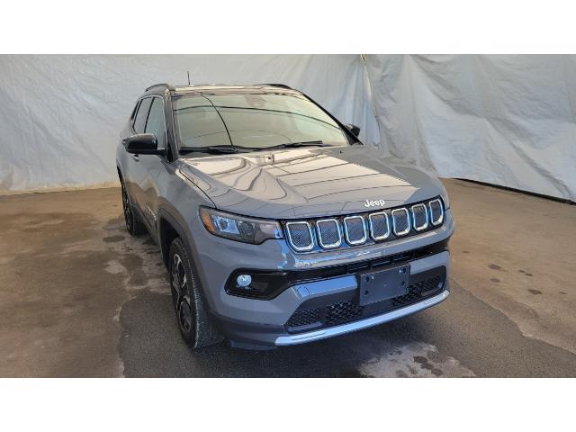 2022 Jeep Compass Limited (Stk: U3693) in Thunder Bay - Image 1 of 26