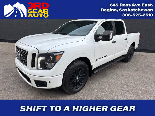 2018 Nissan Titan SV Midnight Edition (Stk: 3GT041) in Regina - Image 1 of 16