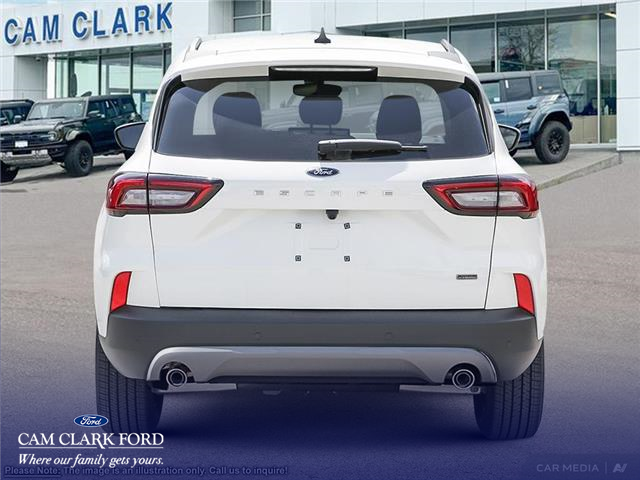 2024 Ford Escape photo 3