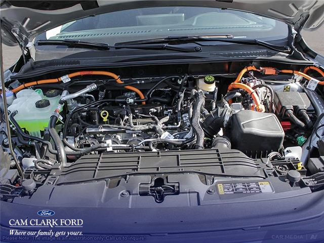 2024 Ford Escape photo 2