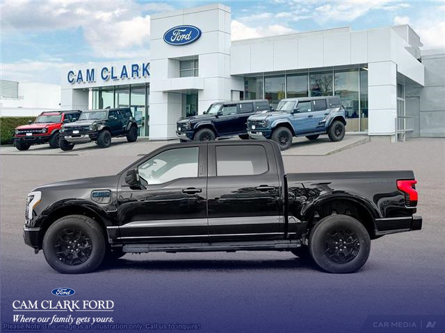 2025 Ford F-150 Lightning XLT photo 3