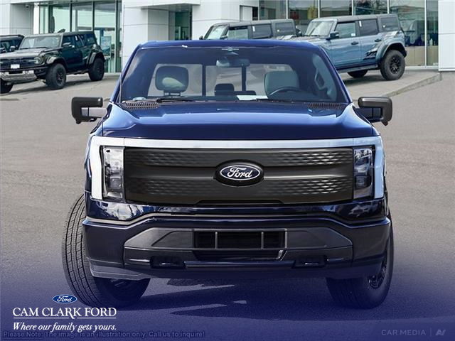 2025 Ford F-150 Lightning XLT photo 2