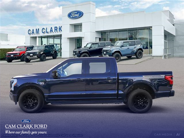 2025 Ford F-150 Lightning XLT photo 3